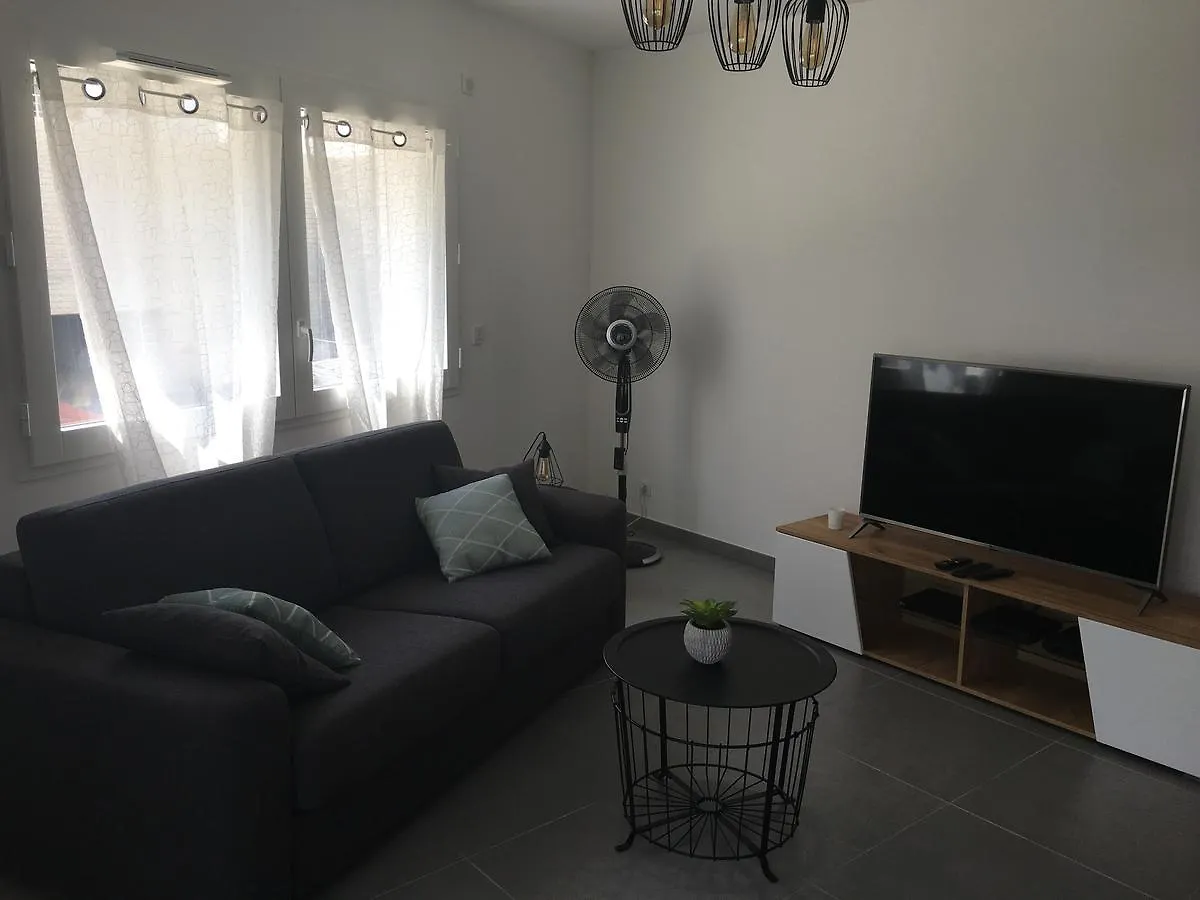 Relax In Apartment Annecy 0*,
